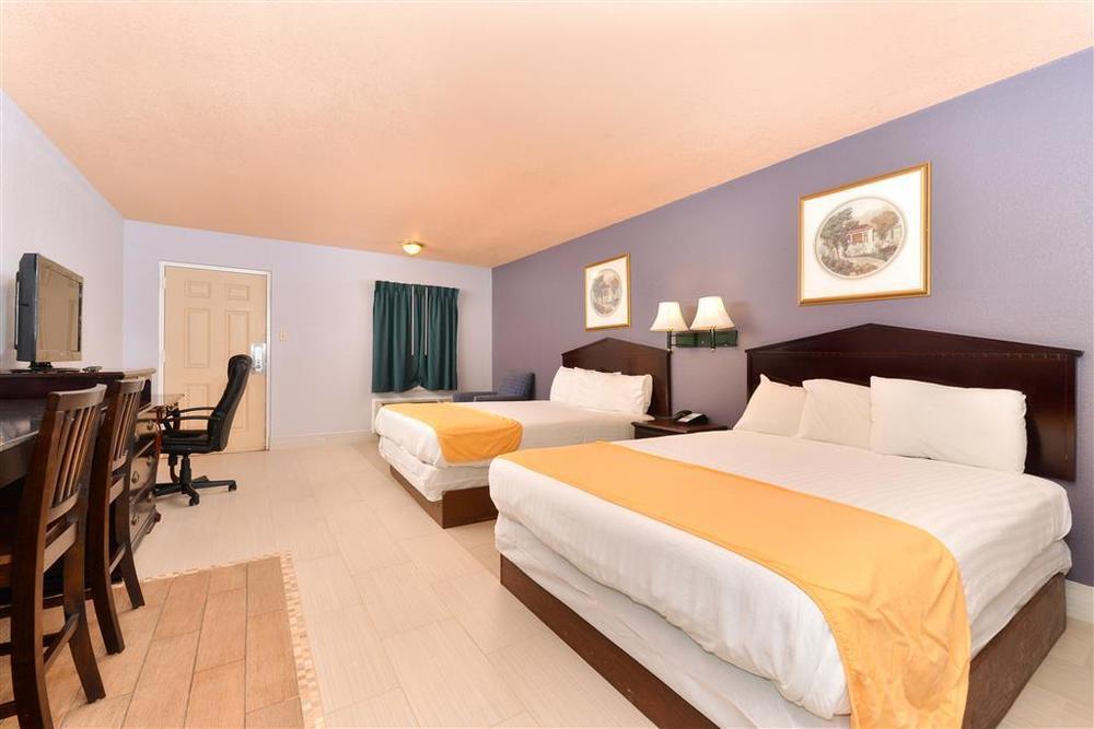 Five Star Inn Берлесон Номер фото